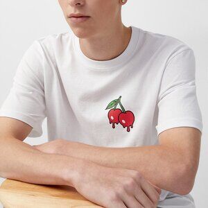 BNWT AW22 TAVA CHERRY TSHIRT S